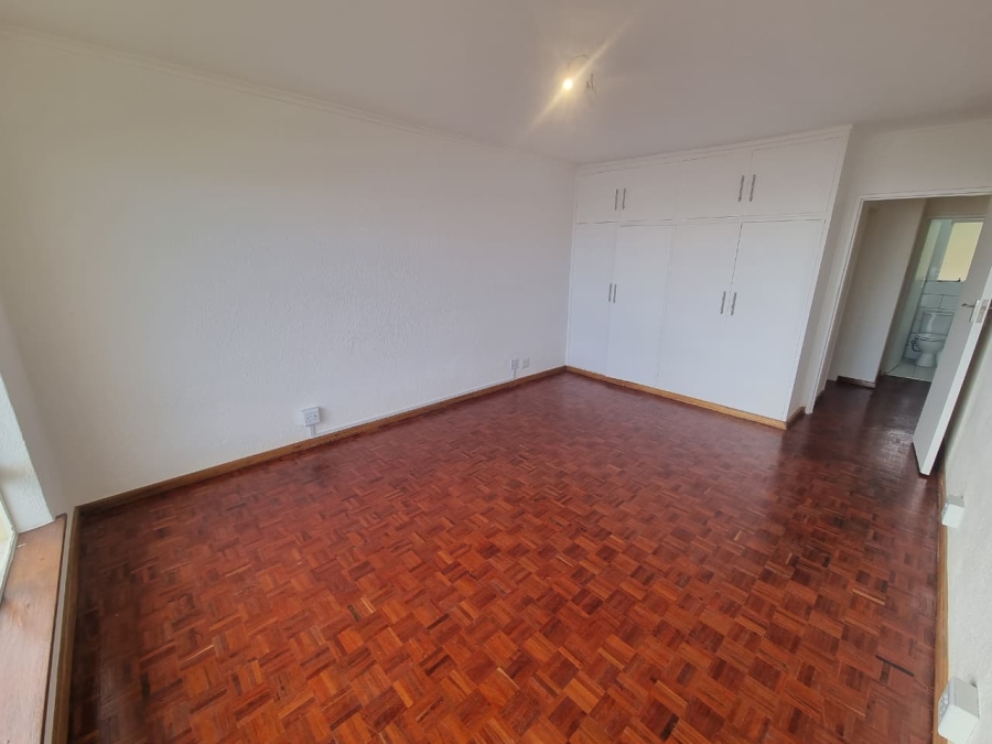 To Let 4 Bedroom Property for Rent in Camps Bay Western Cape